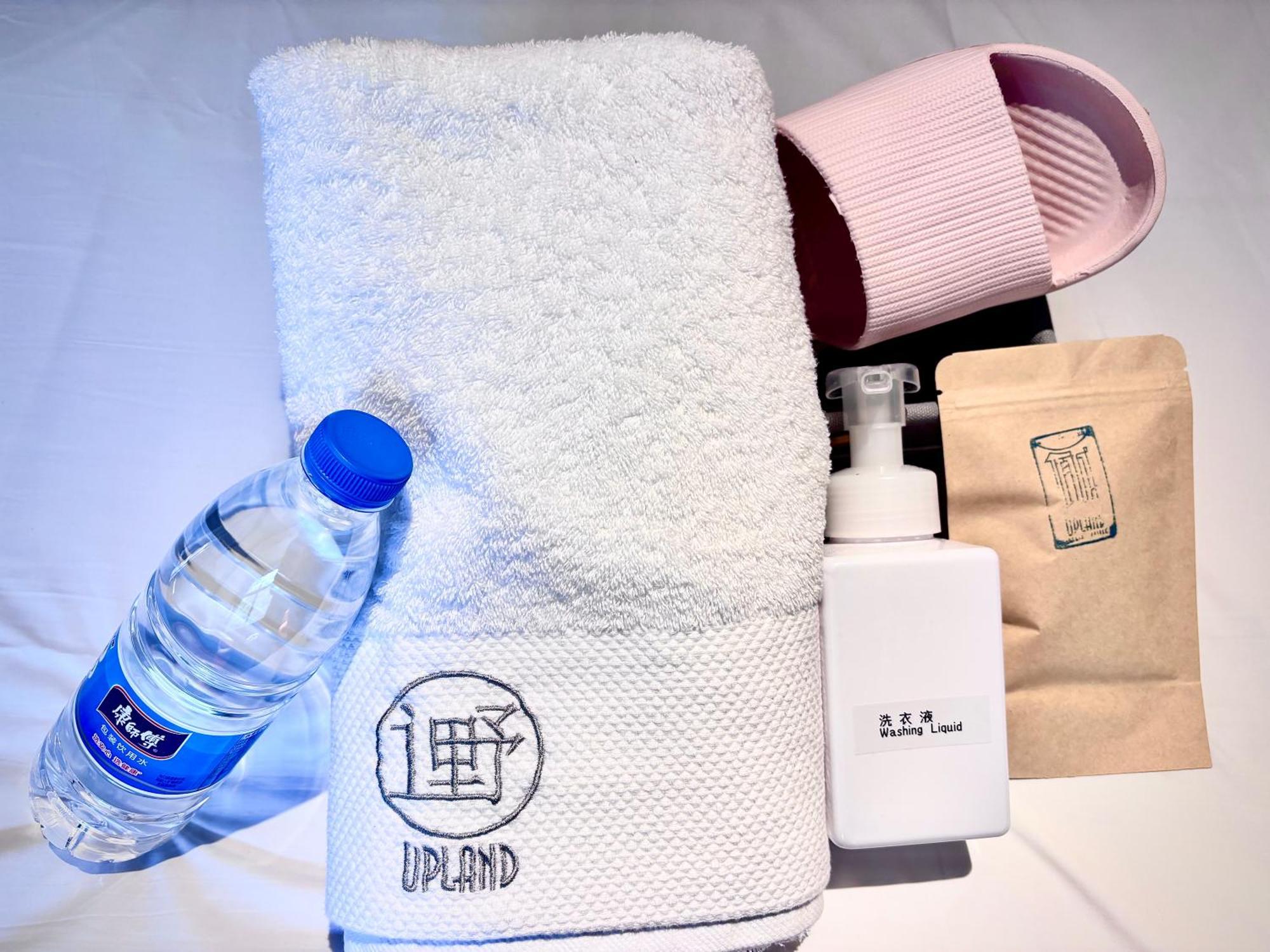 Kunming Upland International Youth Hostel Near The City Center ,2 Mins Walk To The Subway, 2 Mins Walk To The Green Lake, Close To Yuan Tong Temple, Old Street, Yunnan University, Convenient Payment And Visa Cards Are Accepted Kültér fotó